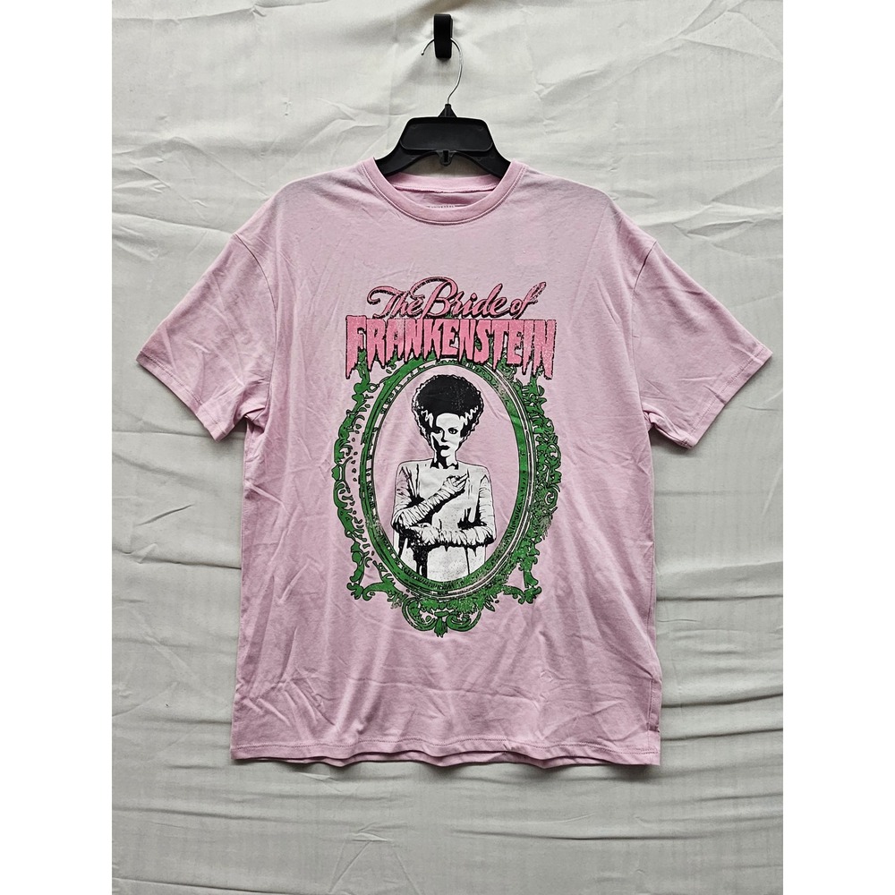 Universal Monsters Bride of Frankenstein Pink Femme‎ Fatale Graphic T-Shirt XS